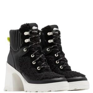 Sorel Black and White Chunky Lace-Up Boots. Sorel Brex Heel